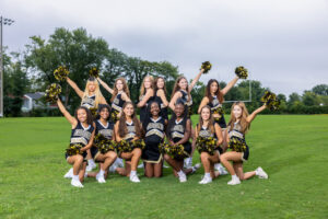 cheerleaders team picture