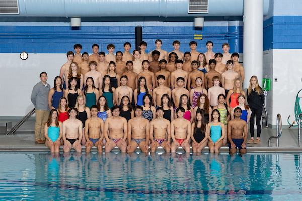 swimming and diving team picture